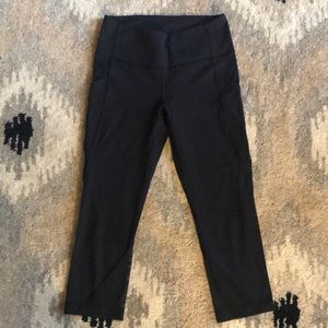 Lululemon capri leggings